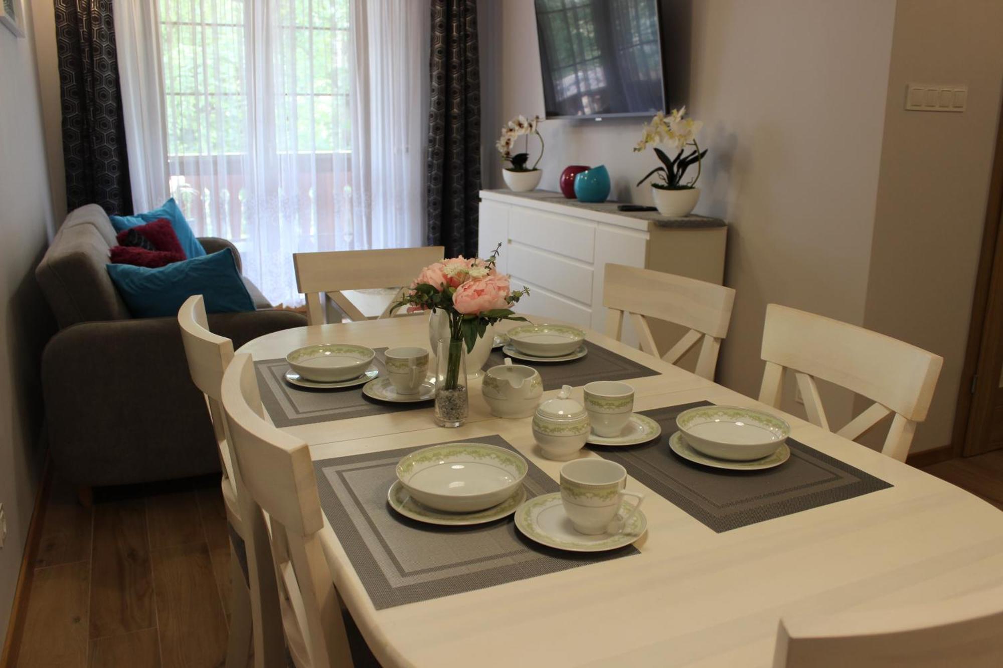 Apartament Blisko Centrum Z Garazem 卡尔帕奇 外观 照片